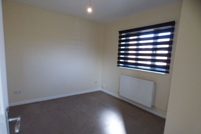 Coulson Court, Dallow Road, Luton photo 5