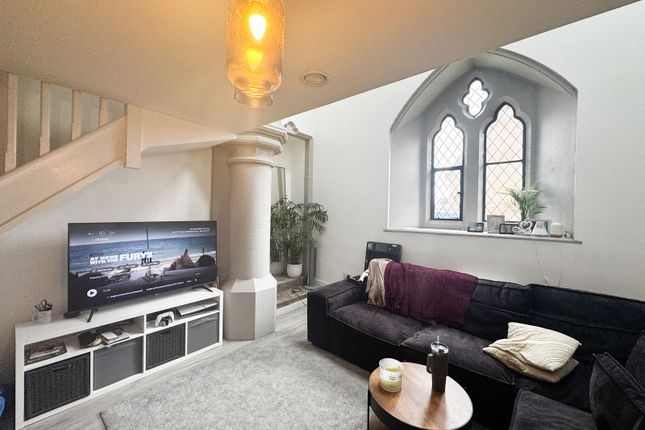 10 Steeple View Apartments, Steeple View Close, Manchester photo 2