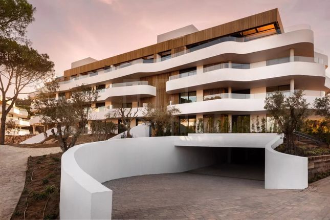 Apartment for sale in Sotogrande, 11310, Spain