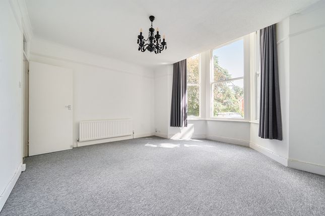 Flat 17, Shawcross House, 235-237, Preston Road, Brighton photo 4