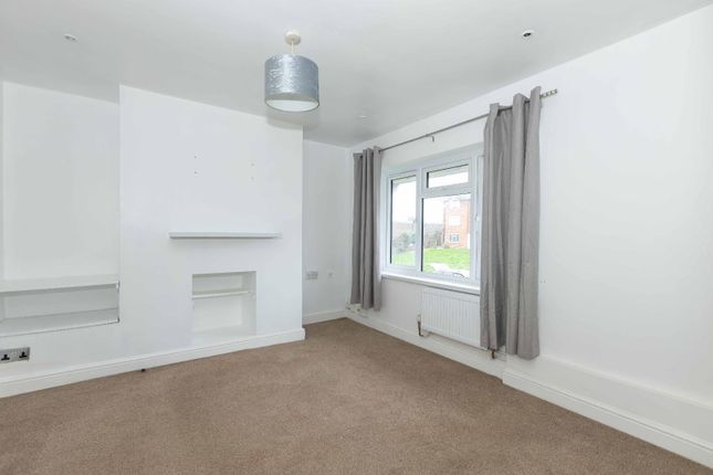 Flat for sale in Millfield, Sompting, Lancing