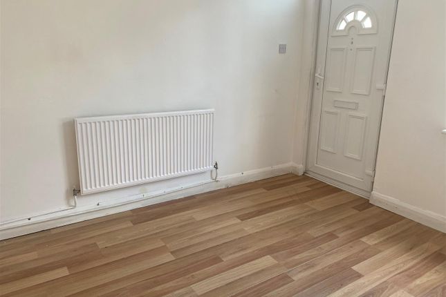 50, Forrester Street, Walsall photo 2