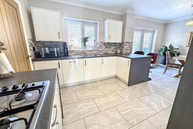 27, Ambridge Way, Whitley Bay photo 3