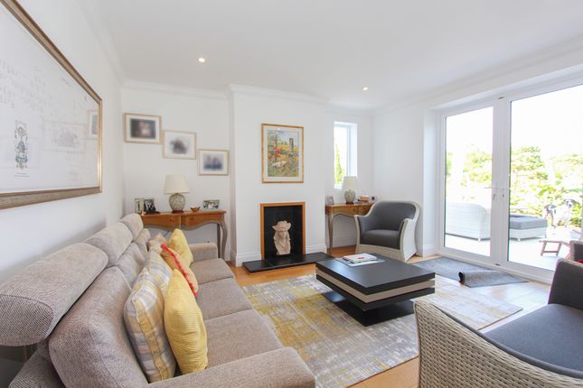 Au Sommet, 1 Fort Road, Guernsey photo 3