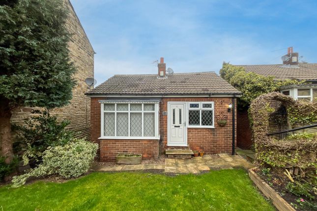 Thumbnail Detached house to rent in Mill Lane, Leeds Road, Birstall, Batley