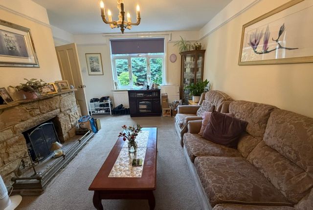 Brae Cottage, Hermitage Lane, East Grinstead photo 3