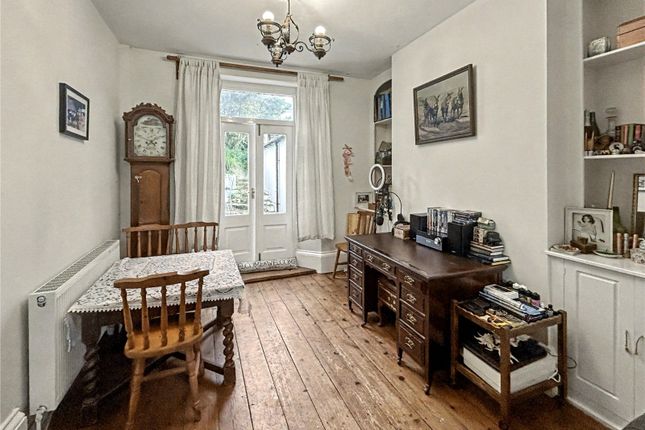 13 Park Terrace,, Bartows Causeway, Devon photo 3