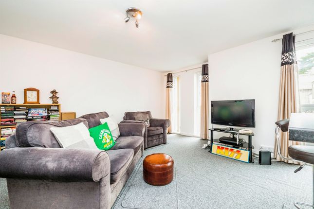 Flat 2, Malefant House, Malefant Street, Cardiff photo 2