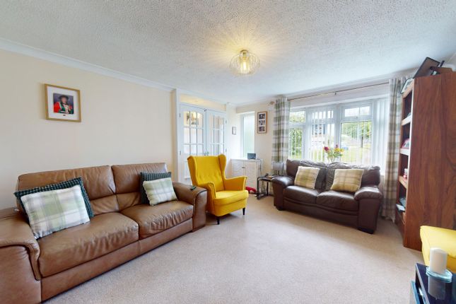 65 Fennel Grove, South Shields, Tyne and Wear photo 2