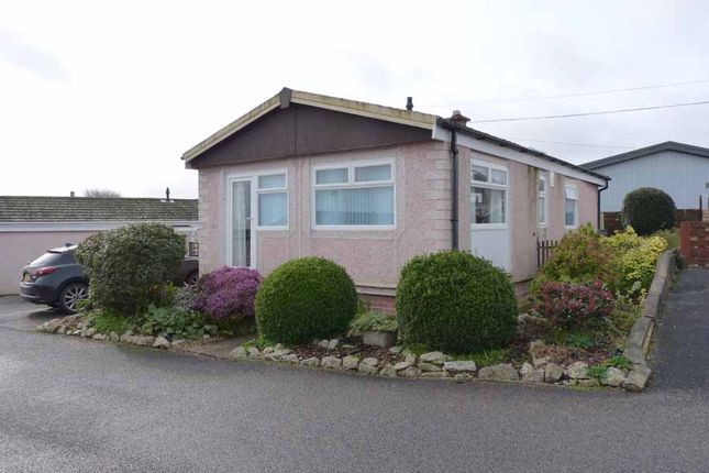 Thumbnail Mobile/park home for sale in Hazelmere Avenue, St. Austell