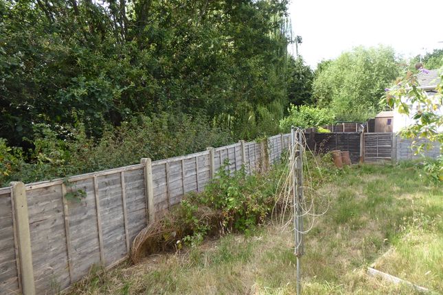 52A, Brookside Park, Hawley Lane, Farnborough photo 3