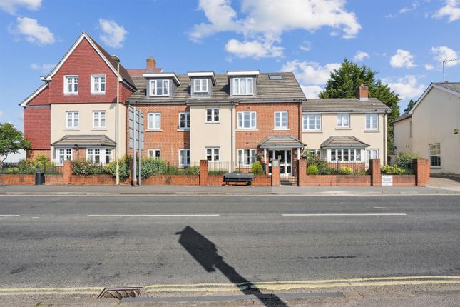 Thumbnail Flat for sale in Clover Leaf Court, Ackender Road, Alton