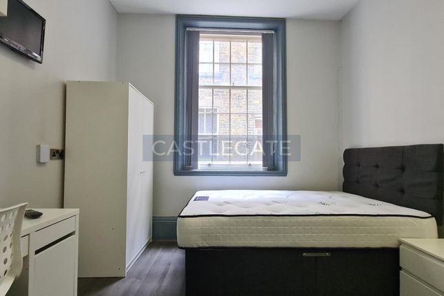 Room 1.2.2 Merchants Hall (3)