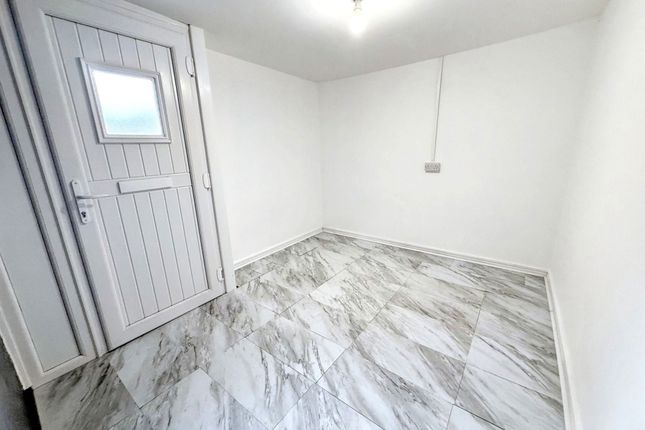 25, Levens Walk, Cramlington photo 5