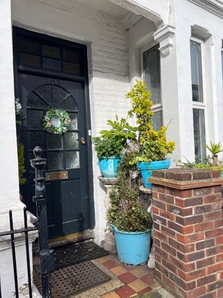 Property to rent in Putney Bridge Road, London