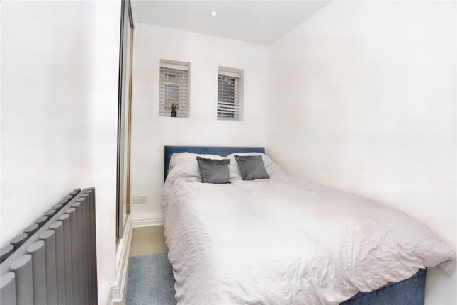 Flat for sale in Flat 12, St. Anns Tower, Kirkstall Lane, Leeds, West Yorkshire