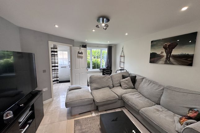 10, Central Boulevard, Canterbury photo 3