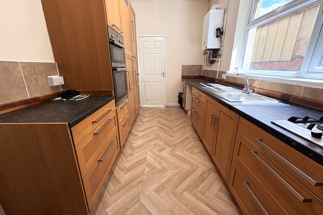 248, Lockhurst Lane, Coventry photo 5
