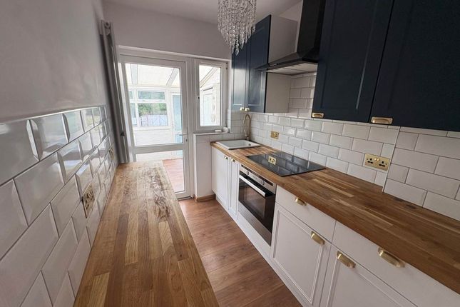 99, Woolmore Road, Woolmore Road photo 3