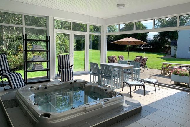 Pool House
