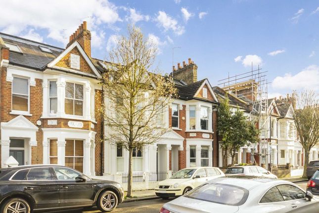 Thumbnail Flat to rent in Rowallan Road, Fulham, London