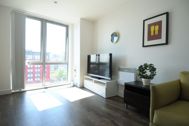 512, Sirius, BIRMINGHAM photo 3