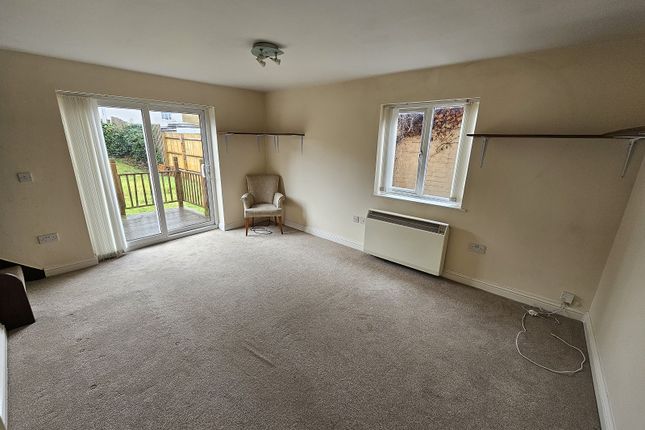 Aspen Close, Rushden photo 3