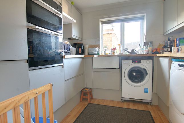 4, Morton Way, March, Cambridgeshire photo 3