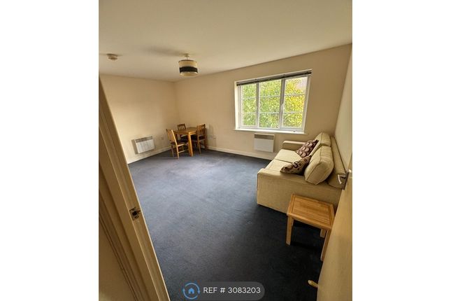 Cricklade Road, Swindon photo 2