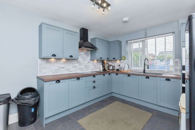 60, Trinity Road, Leicestershire photo 4