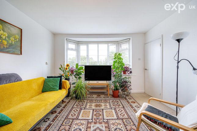 Thumbnail Duplex for sale in Raymond Court, Pembroke Road, London