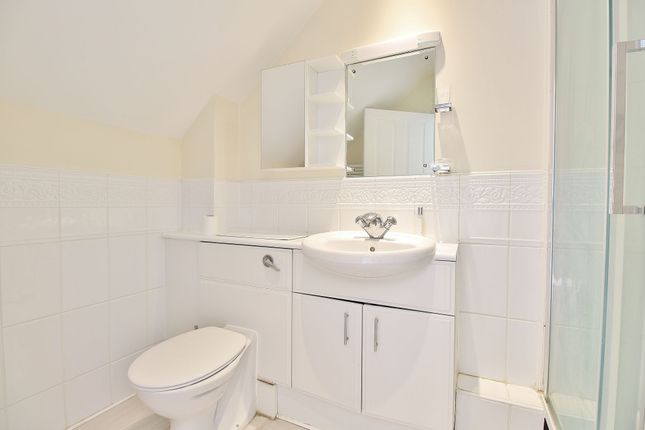 Town house for sale in White Lodge Close, Isleworth