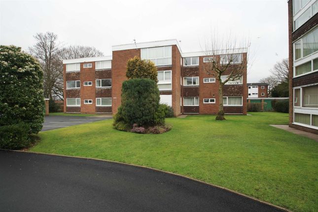 Thumbnail Property to rent in Lacey Court, Wilmslow, Cheshire
