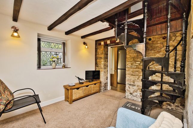 Hearn Cottage, Galhampton, Yeovil photo 4