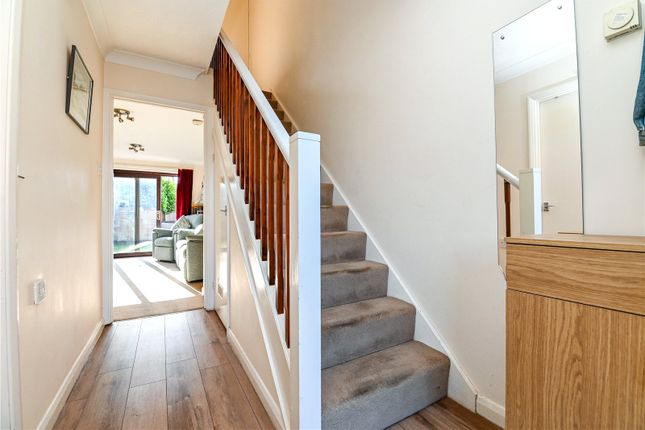 16, Champion Close, Lymington photo 4