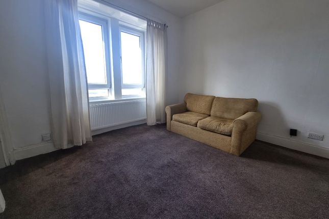 Brick Lane, Paisley, Renfrewshire, PA3 4AE, Renfrewshire photo 3