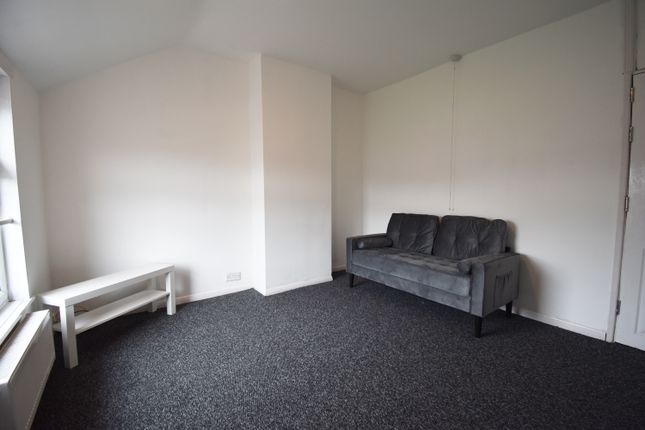 Room 3, 98, Hollis Road, Coventry photo 4