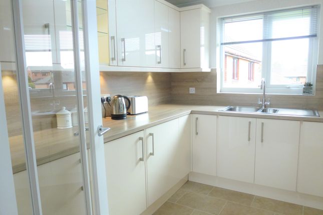 Flat for sale in Kings Court, Leyland