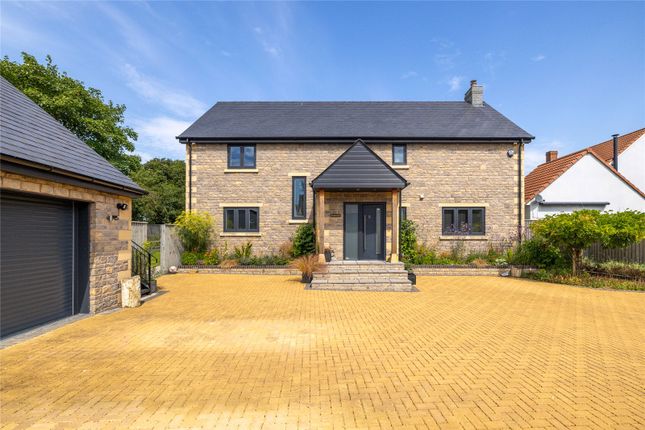 4, Old Nursery Drive, Ashcott photo 2