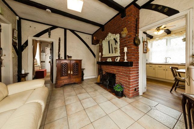 North Lodge, Bromley Common, Bromley photo 3