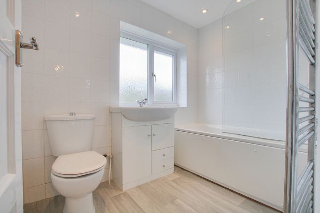 End terrace house for sale in Pondfield Lane, Brentwood