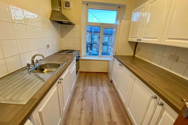 55A, Alexandra Road, West Yorkshire photo 4