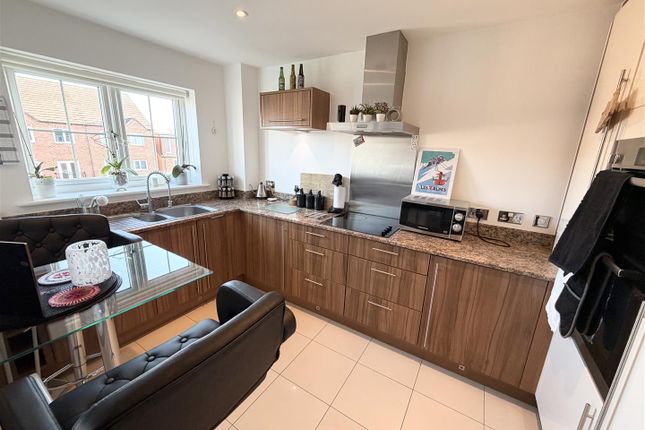 26, Bridle Way, Houghton Le Spring photo 5