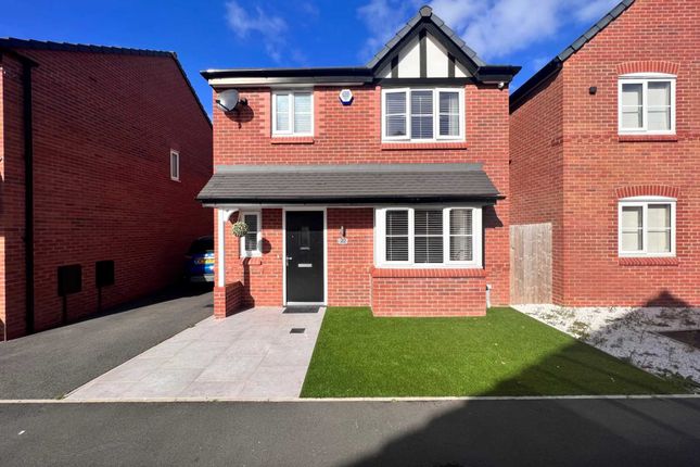 Thumbnail Detached house for sale in Swinley Close, Melling View