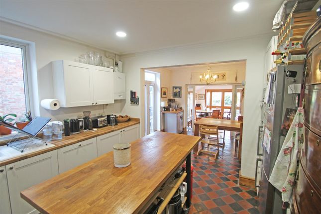 48, Waterloo Road, Bedford photo 4
