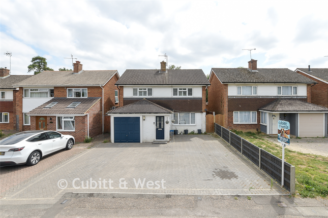 165, Rusper Road, Crawley photo 4
