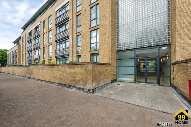 Apartment 24, 1 Town Meadow, Brentford photo 2