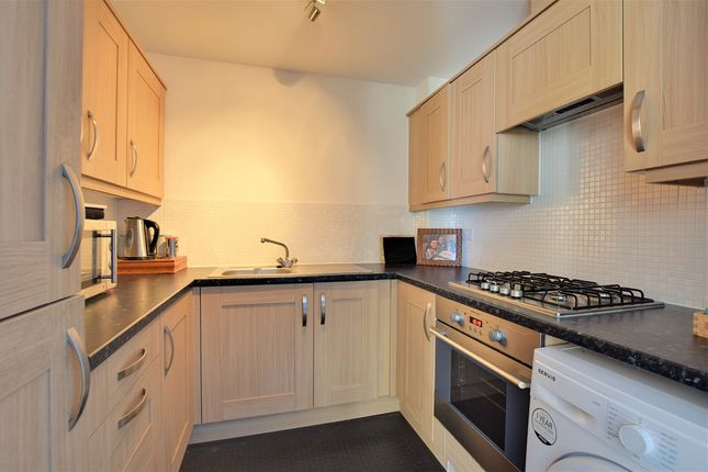 Flat for sale in Weavers Close, Dunmow