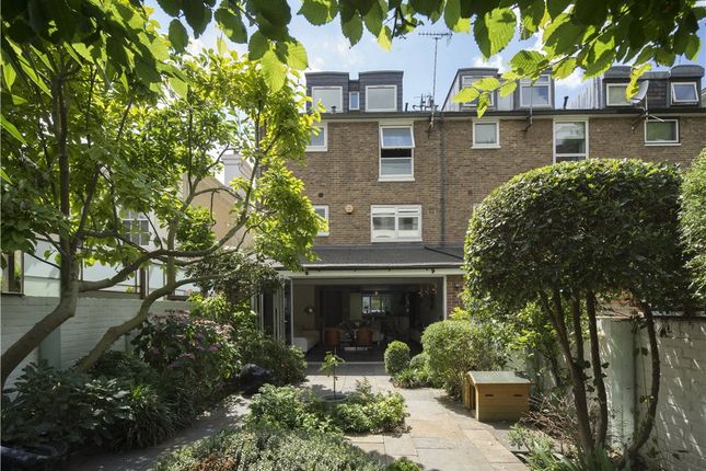 End terrace house for sale in Cavendish Avenue, St John's Wood, London