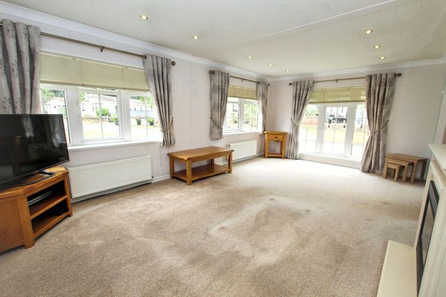 2 Millers Way, Pilgrims Retreat, Maidstone photo 4